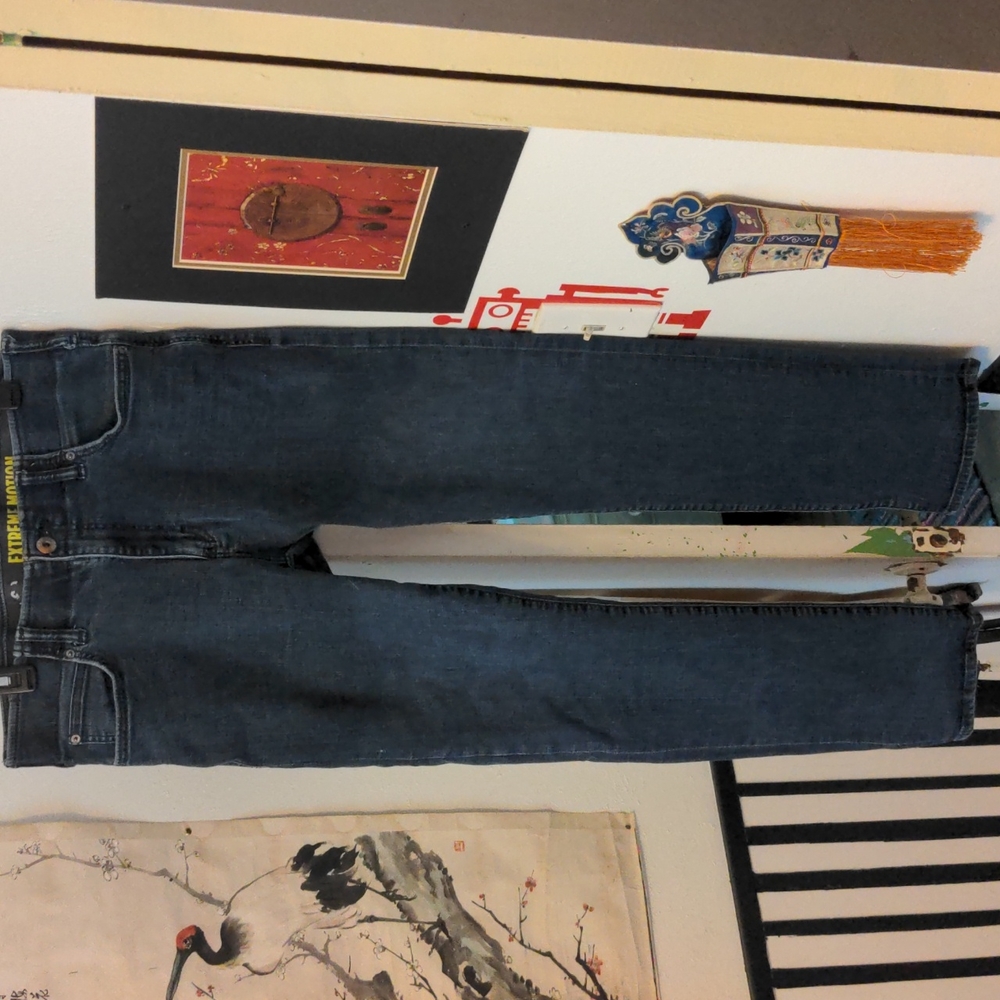Lee Extreme Motion Jeans